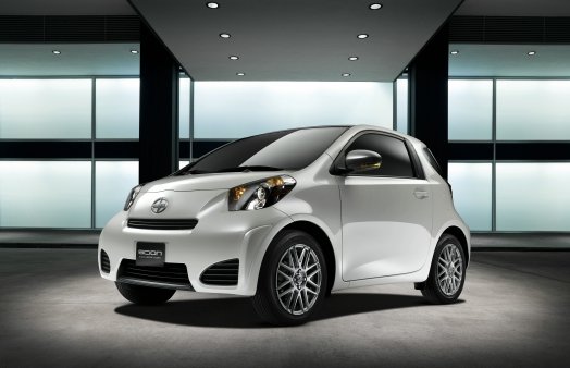 Scion iQ electric car