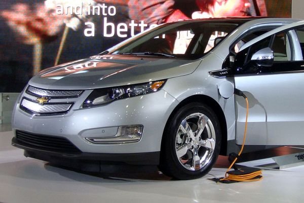 Chevrolet Volt charging with 120 volt evse